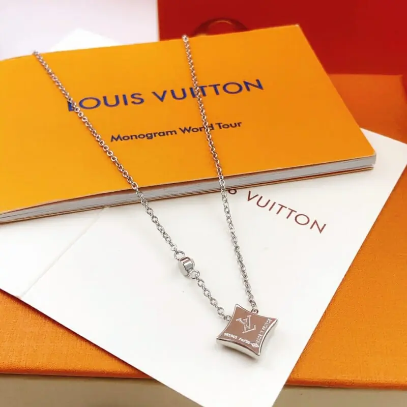 louis vuitton collier s_12534a62